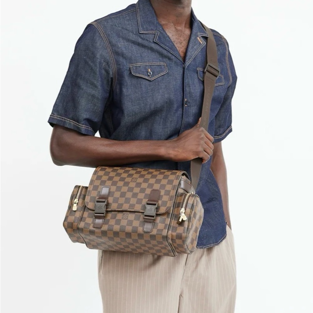 Louis Vuitton Melville Reporter Damier Ebene Messenger Crossbody Bag P0006